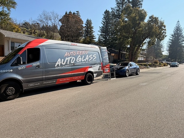 Auto Renu Tesla certified mobile windshield replacement